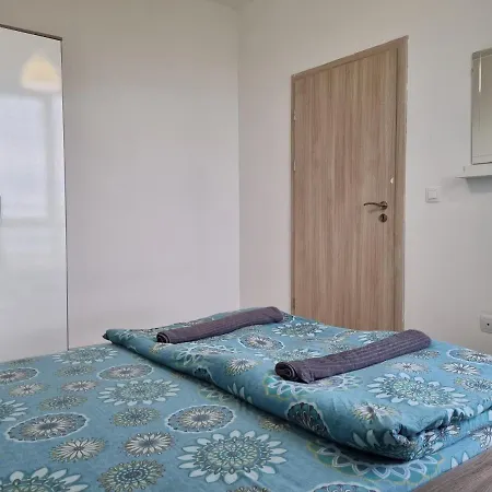Apartment Luxury Two-room With A Nice View *